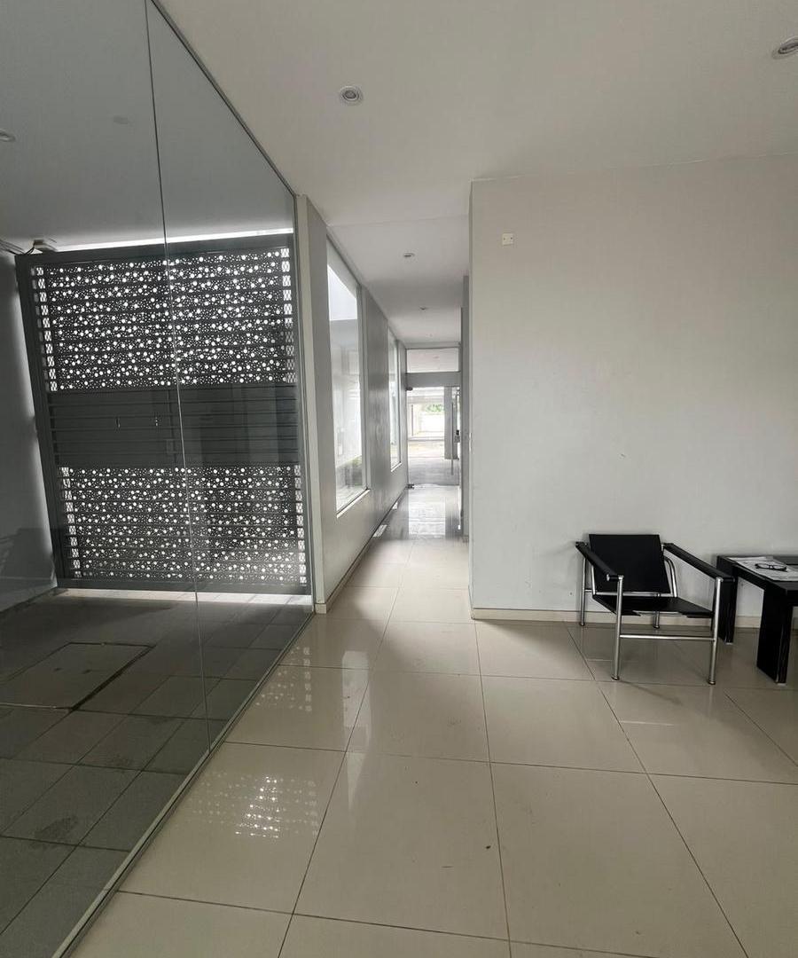 Foto de Departamento en Alquiler - 1 dormitorio con cochera, imagen 2