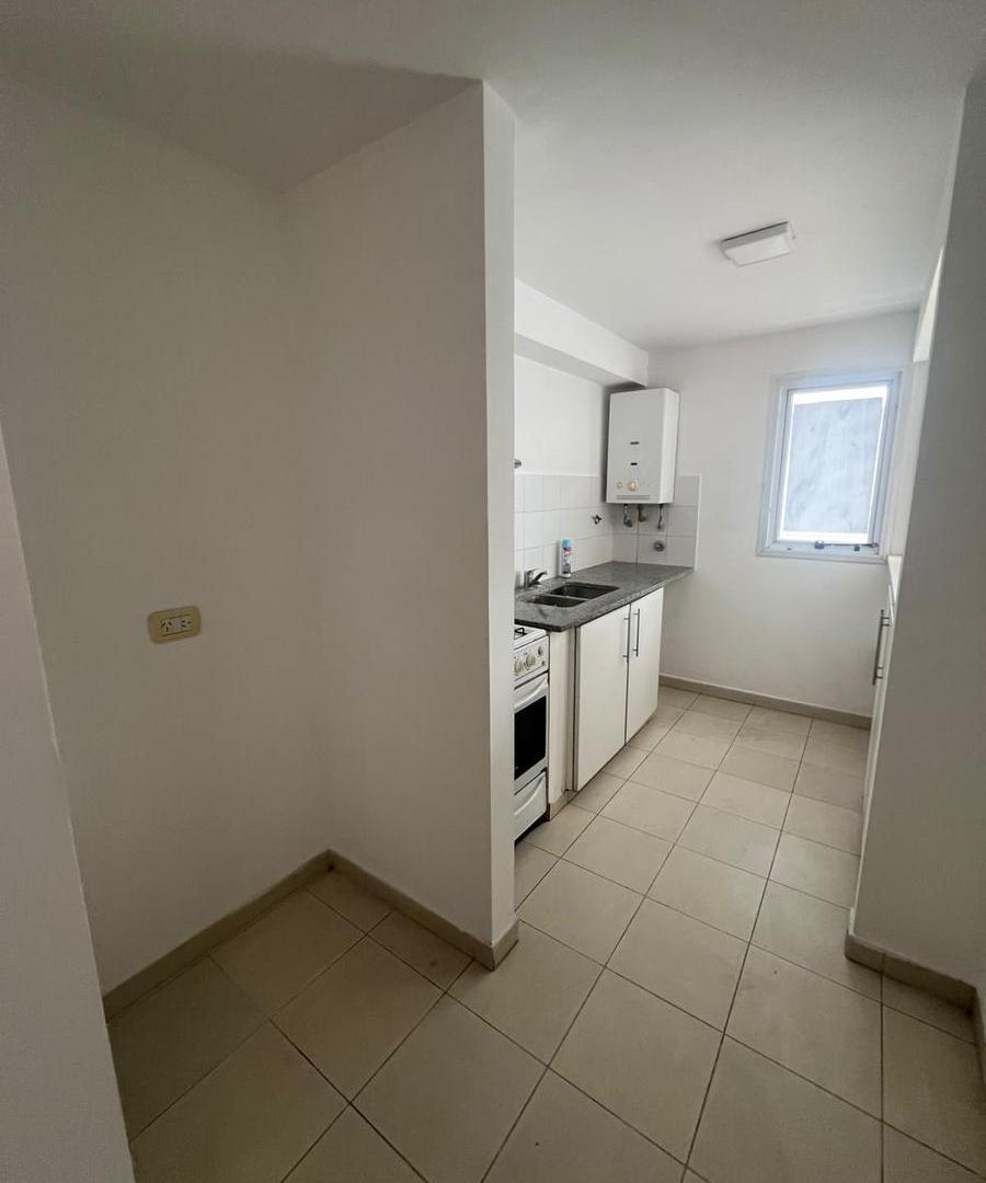 Foto de Departamento en Alquiler - 1 dormitorio con cochera, imagen 4