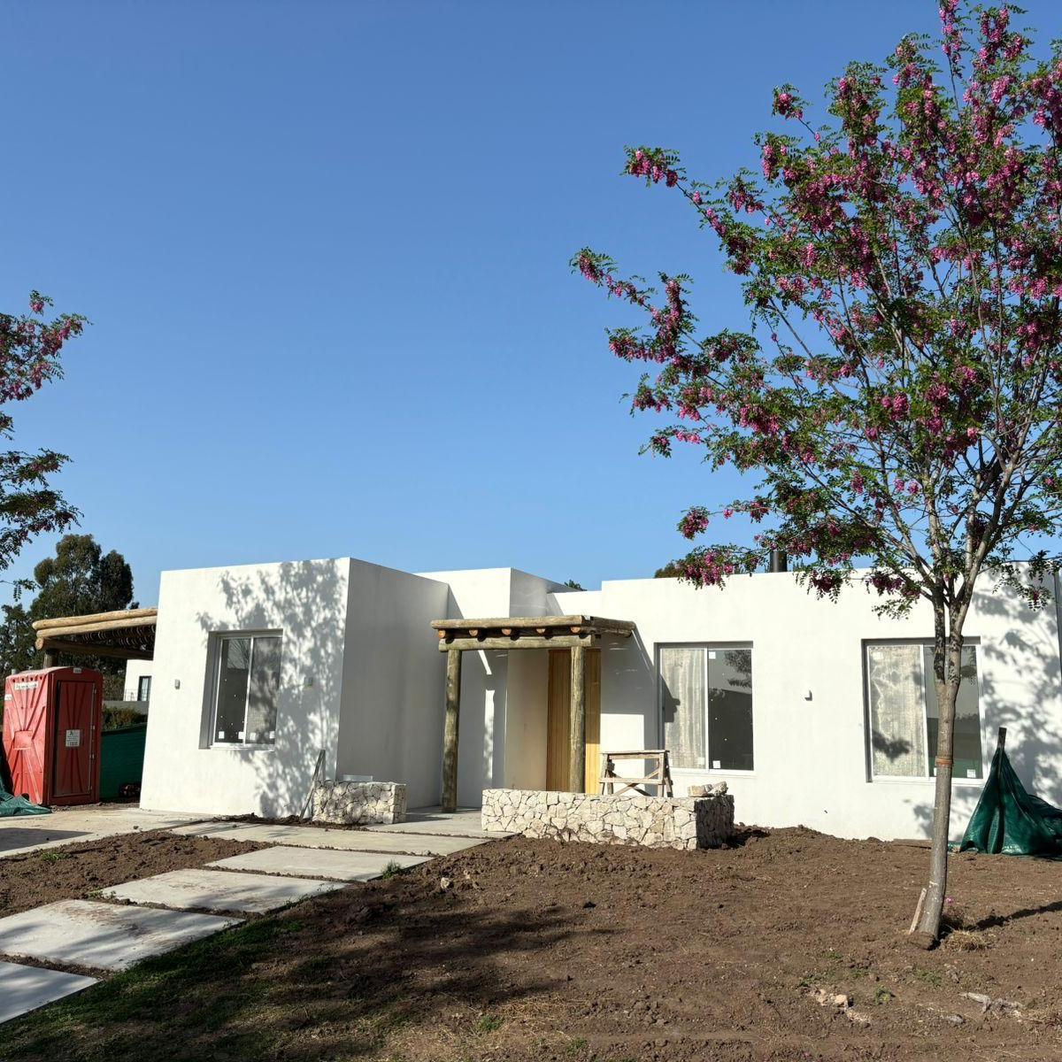Venta Casa Santo Tomas, Pilar