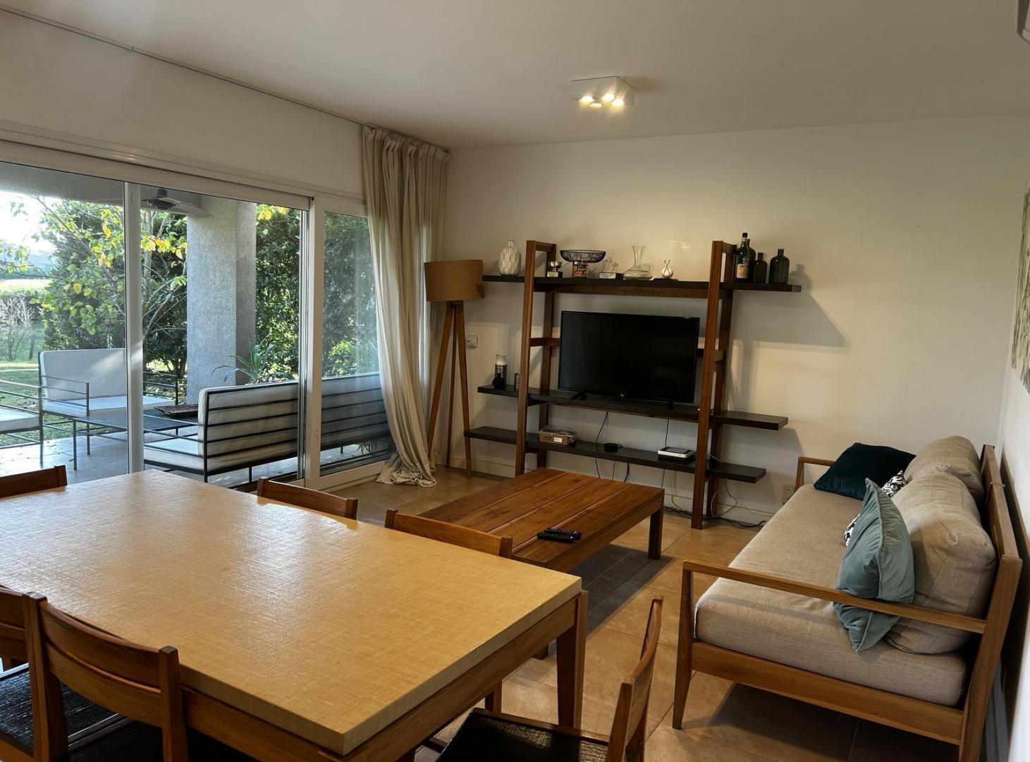 Venta Departamento amoblado con jardín en Golf Pilara, Terrazas al Golf, Pilar