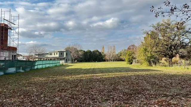 Venta Lote Barrio Los Alcanfores, Pilar 5