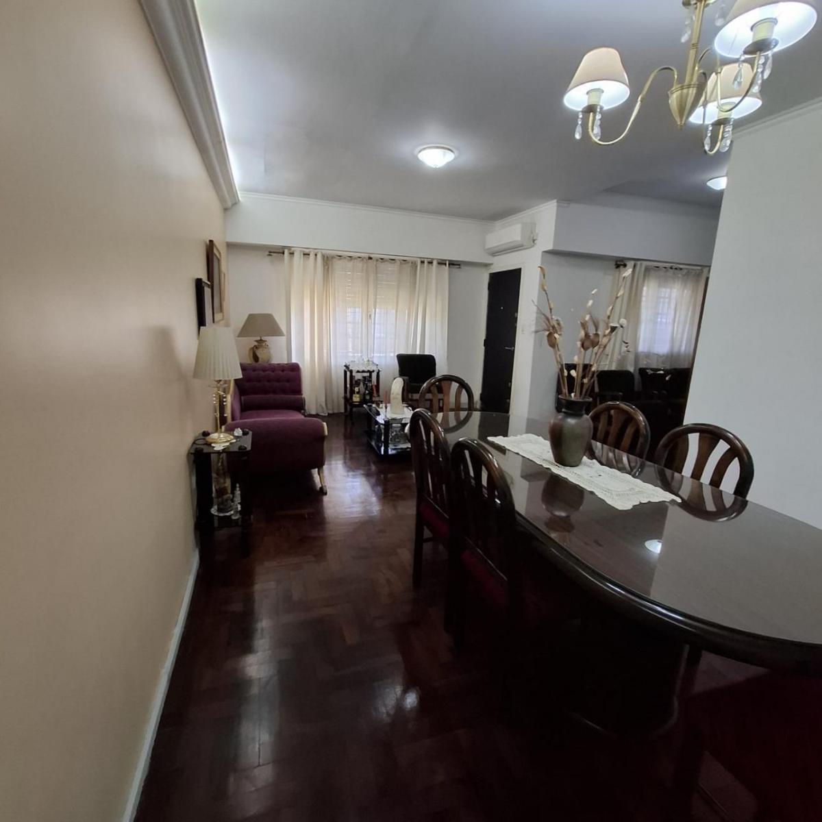 Chalet 4 Amb con Garage y Parque 4