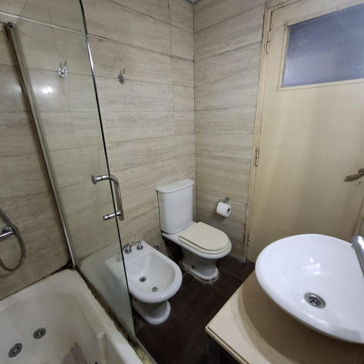 Chalet 4 Amb con Garage y Parque 2