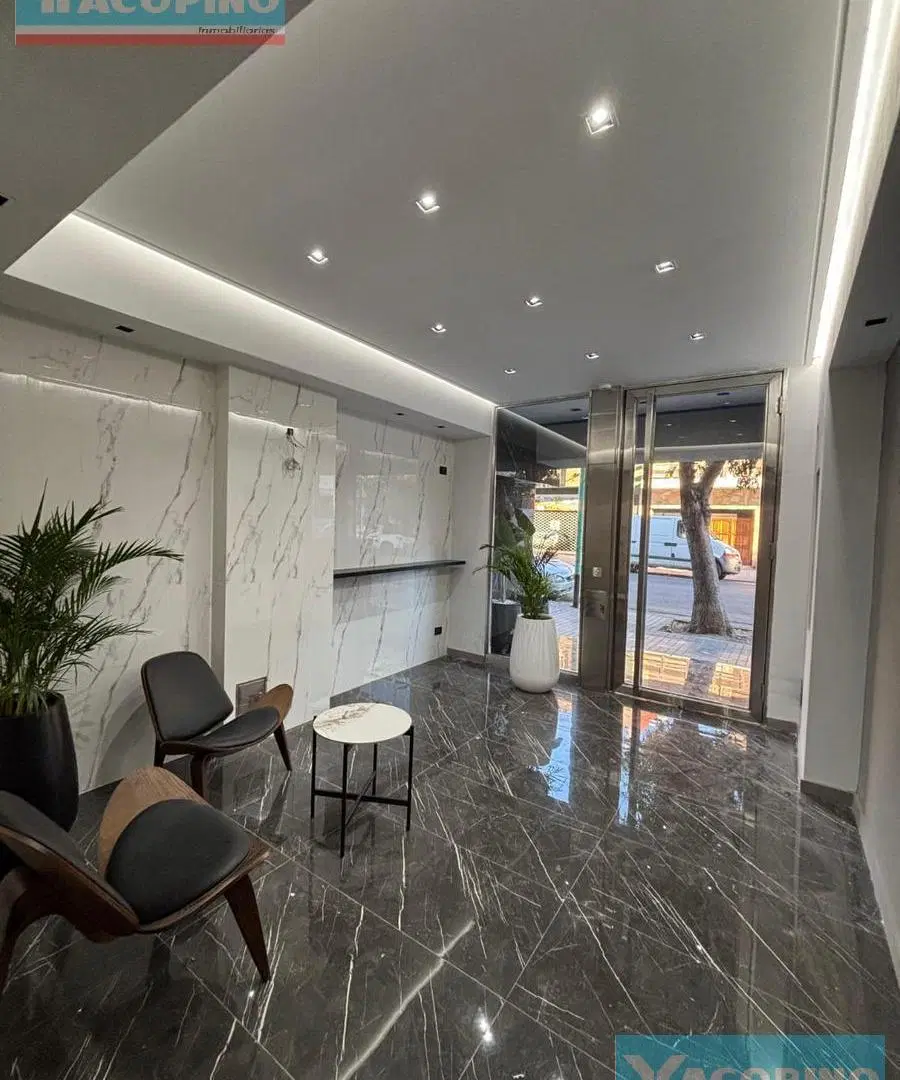 Piso a estrenar con terraza propia y parrilla! 3