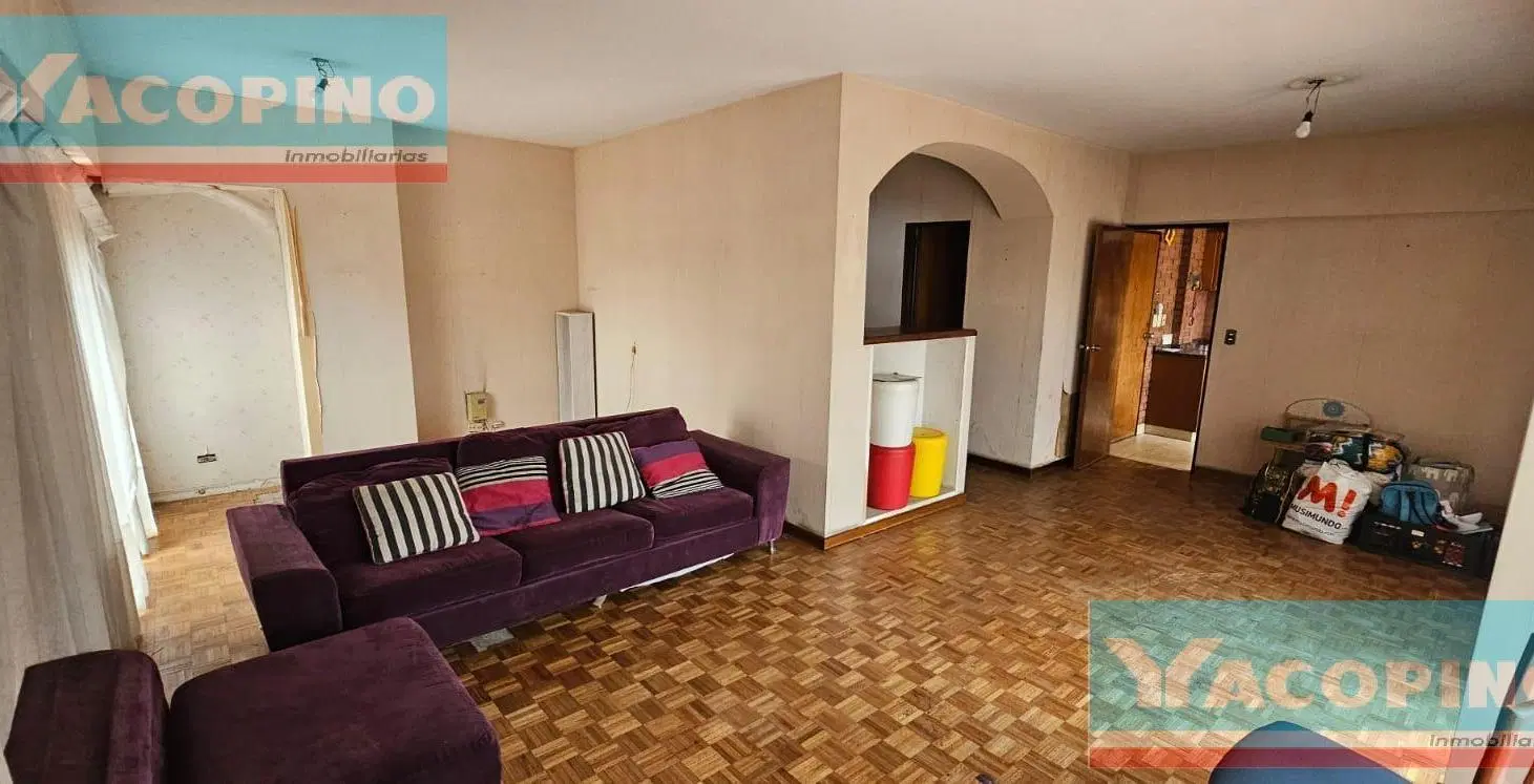 Semipiso excelente unico con super balcones aterrazados, 3 cocheras y baulera en DEVOTO R 3