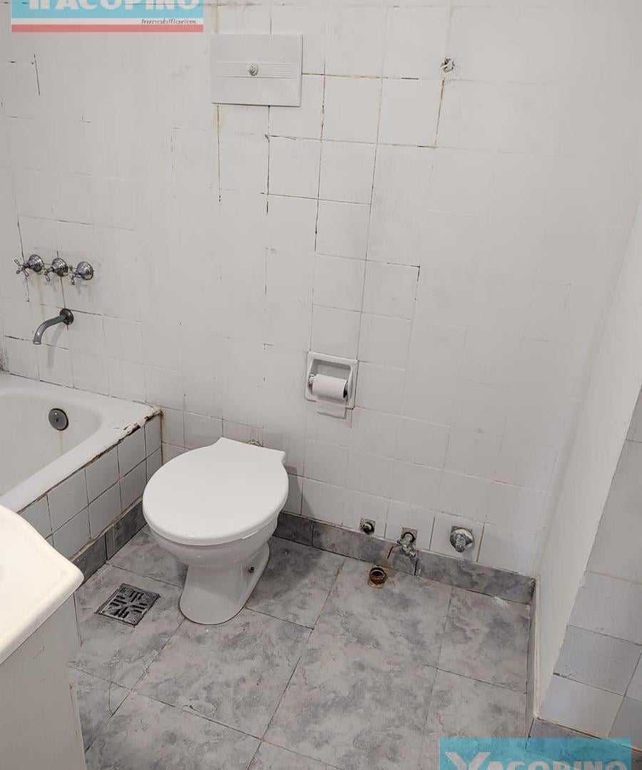 Foto de Departamento en Barrio Norte monoambiente con balcon, imagen 3