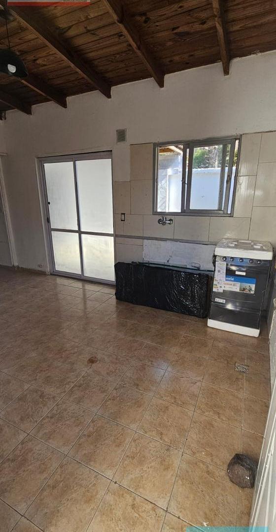 Foto de PH en alquiler con patio sin expensas!, imagen 2
