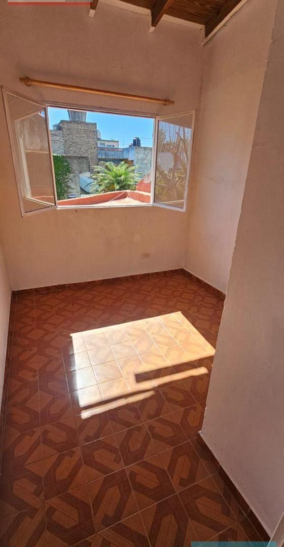 Foto de PH en alquiler con patio sin expensas!, imagen 5