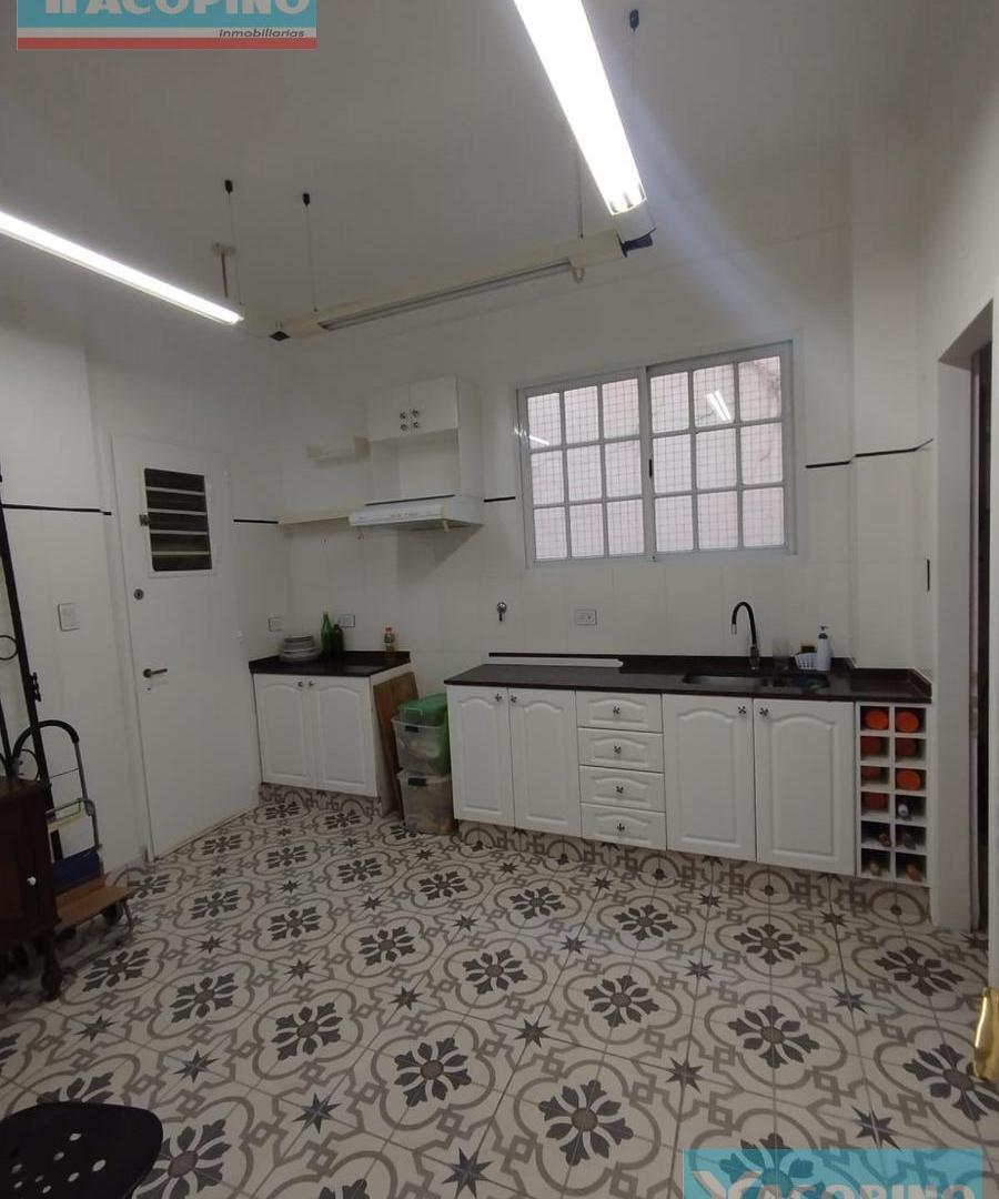 Foto de Alquiler Hermoso Depto amplio de 3 ambientes en Recoleta!, imagen 2