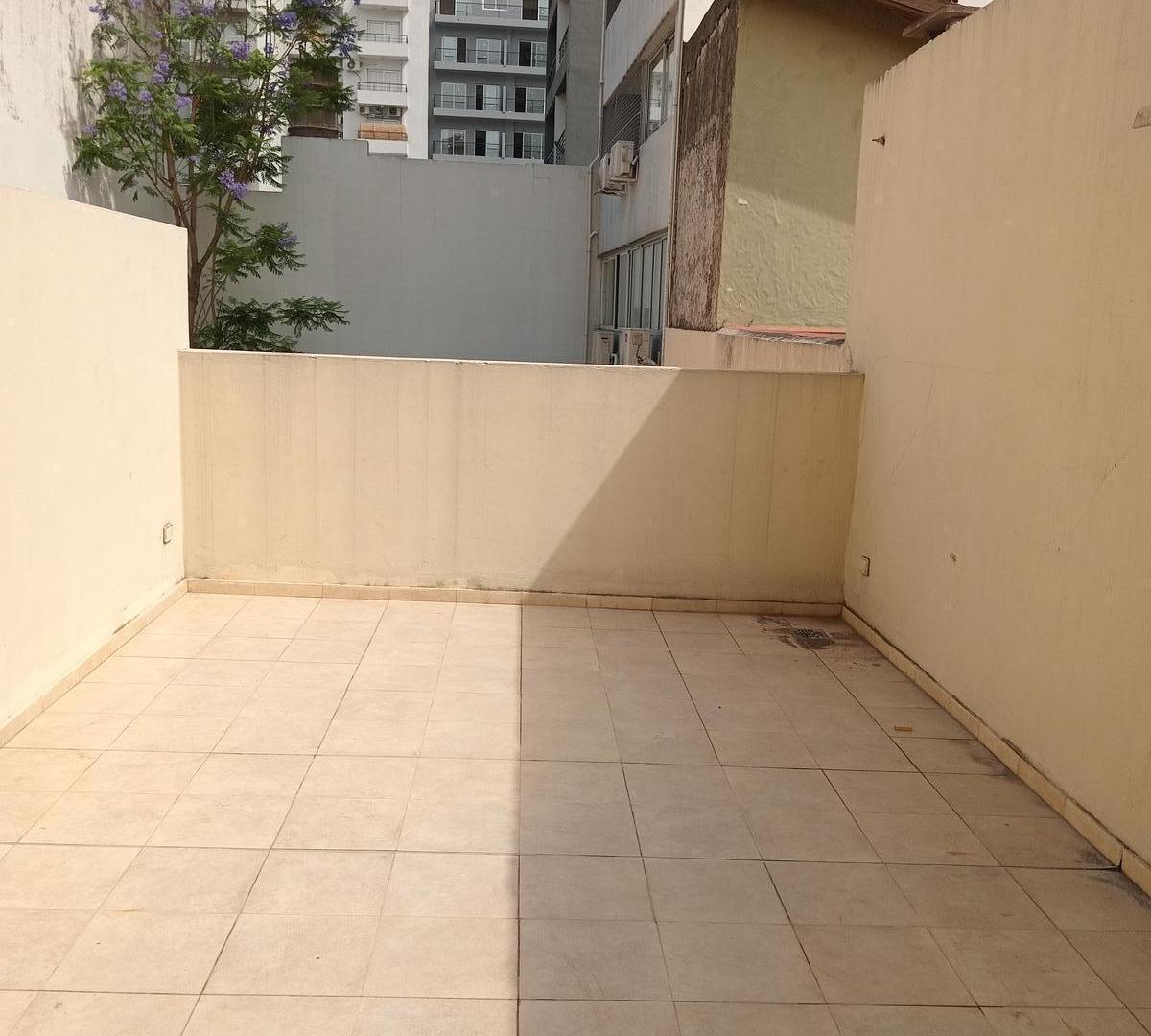 Foto de Monoambiente divisible con gran patio!, imagen 2