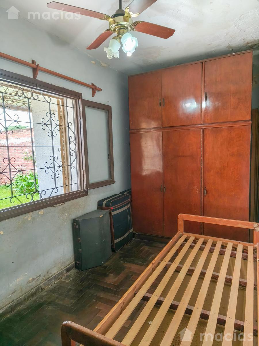 Casa a Reciclar Zona Entre Bulnes y Av America. Jardín 4