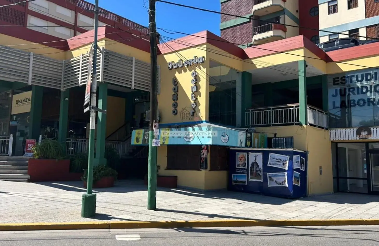 Local en venta con vista a la calle - Galeria Taxco Center 3