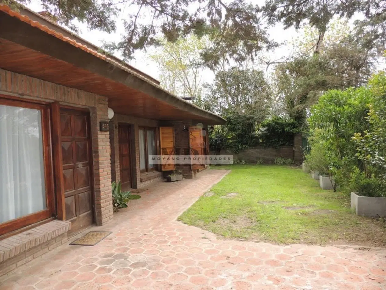 Venta en Block zona sur - Villa Gesell 8