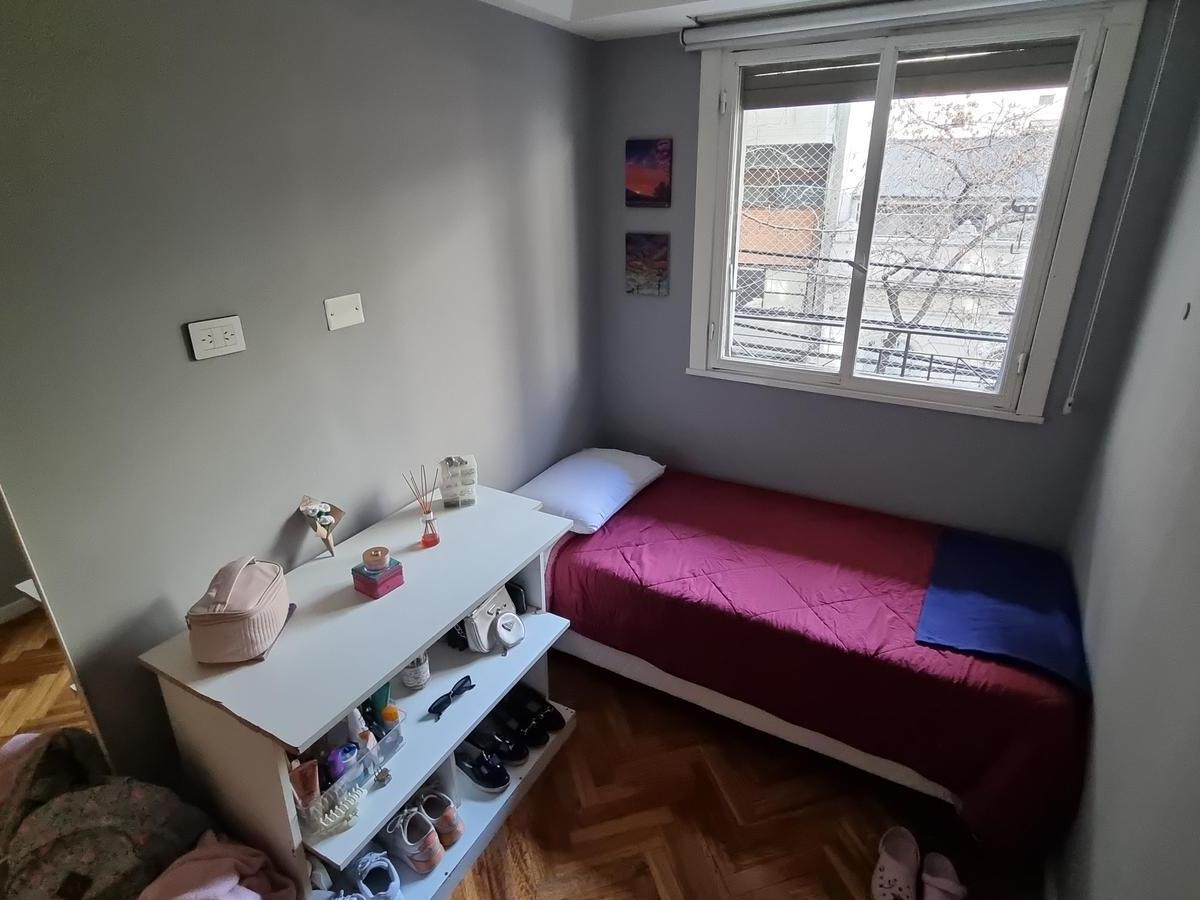 Venta Departamento 5 Ambientes con Balcón Corrido Permuta 4