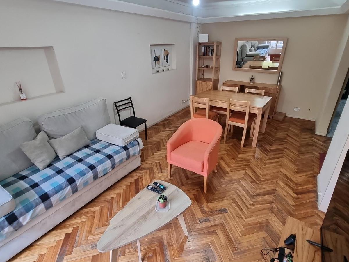 Venta Departamento 5 Ambientes con Balcón Corrido Permuta 4