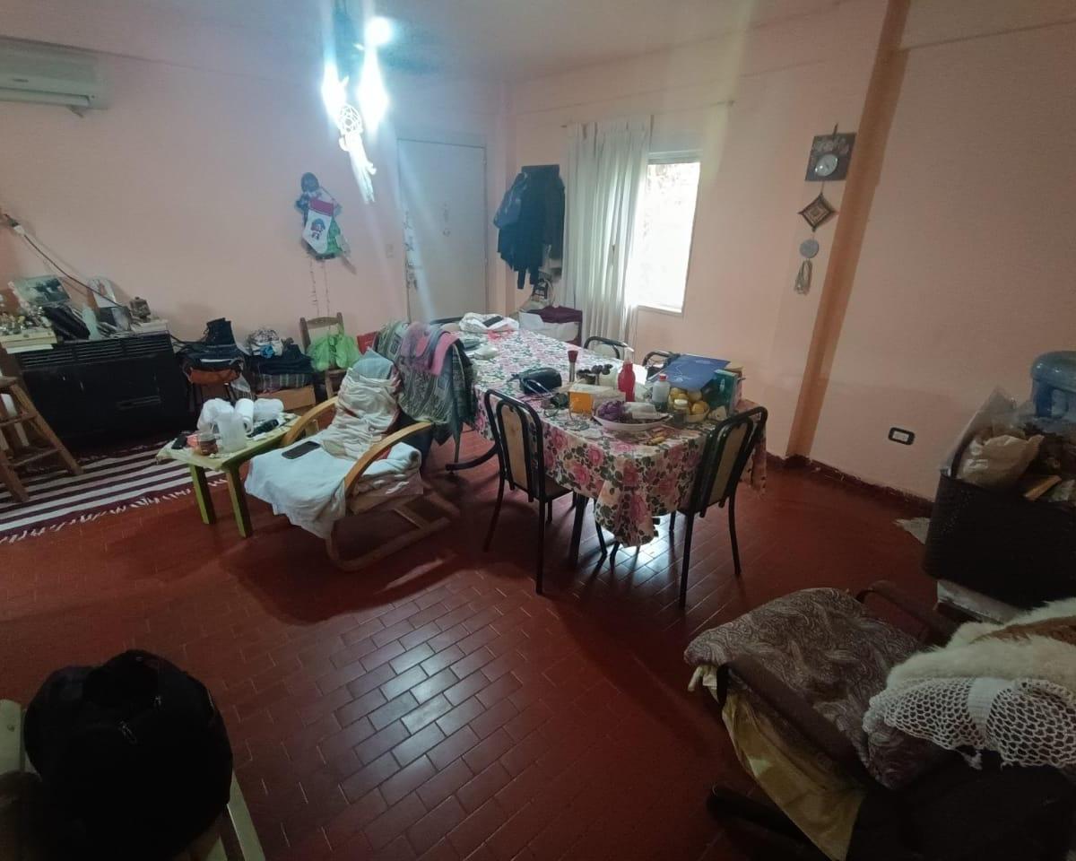 Venta - Departamento - 5 Ambientes - Balcon - Villa Raffo - Permuta 5