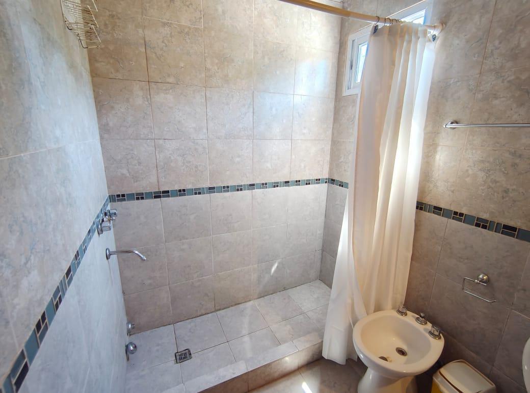 Cabañas y Fondo de Comercio en Venta en La Lucila del Mar - Permuta 3