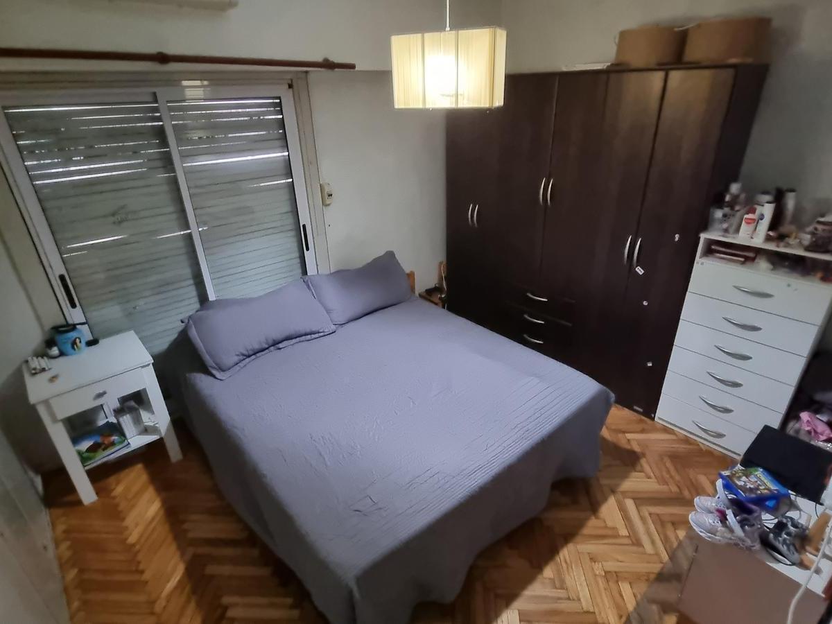 Venta Departamento 5 Ambientes con Balcon y Cochera Ubicado en Belgrano Permuta 3