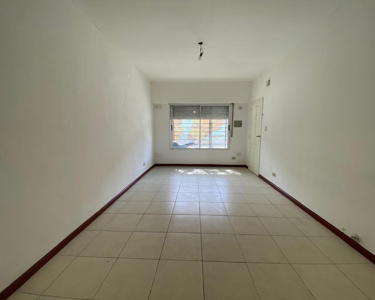 Venta Permuta PH en Barracas Apto Credito Dos Ambientes Sin Expensas con Patio 5