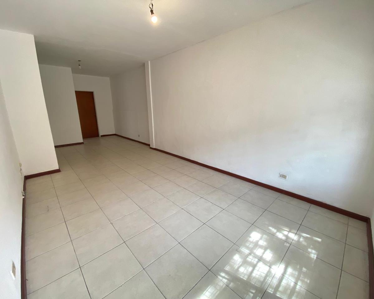 Venta Permuta PH en Barracas Apto Credito Dos Ambientes Sin Expensas con Patio 2