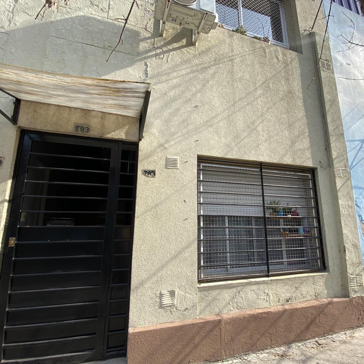 Venta Permuta PH en Barracas Apto Credito Dos Ambientes Sin Expensas con Patio 4
