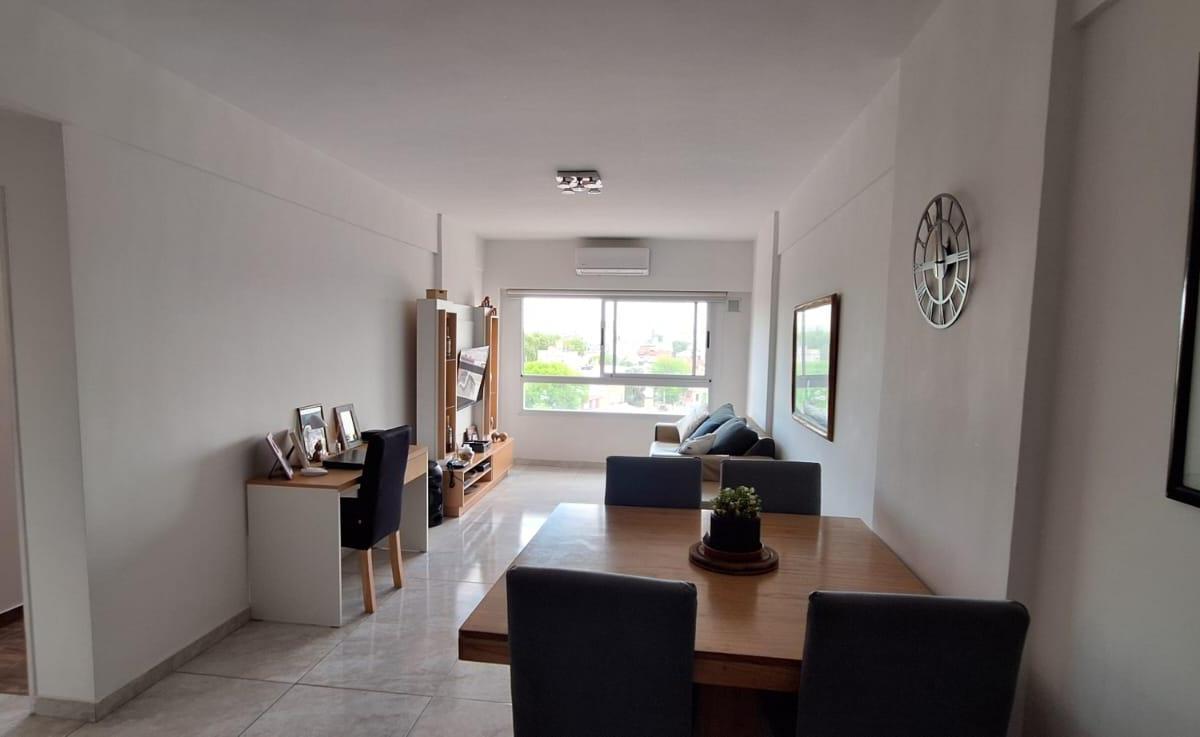 Departamento 2 Amb en Floresta Norte 5