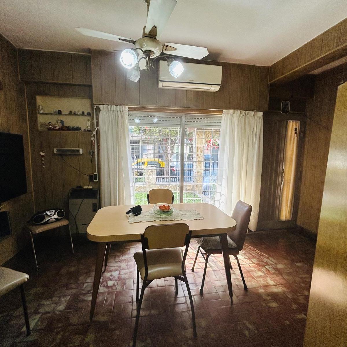 Venta PH en Villa Pueyrredón Frente - Jardin - Cochera - Patio - Terraza - Quincho - Parrilla 2