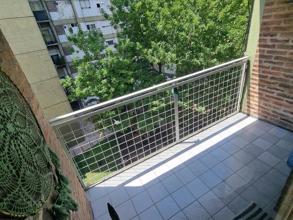 Venta Departamento de 4 Ambientes Luminoso E Impecable 4