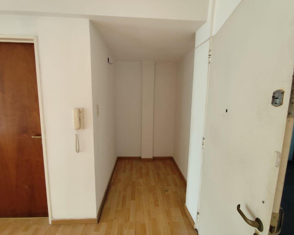 Espectacular Departamento 3 Ambientes Parque Chas! 77 M²! Super Amplio y Luminoso. 2