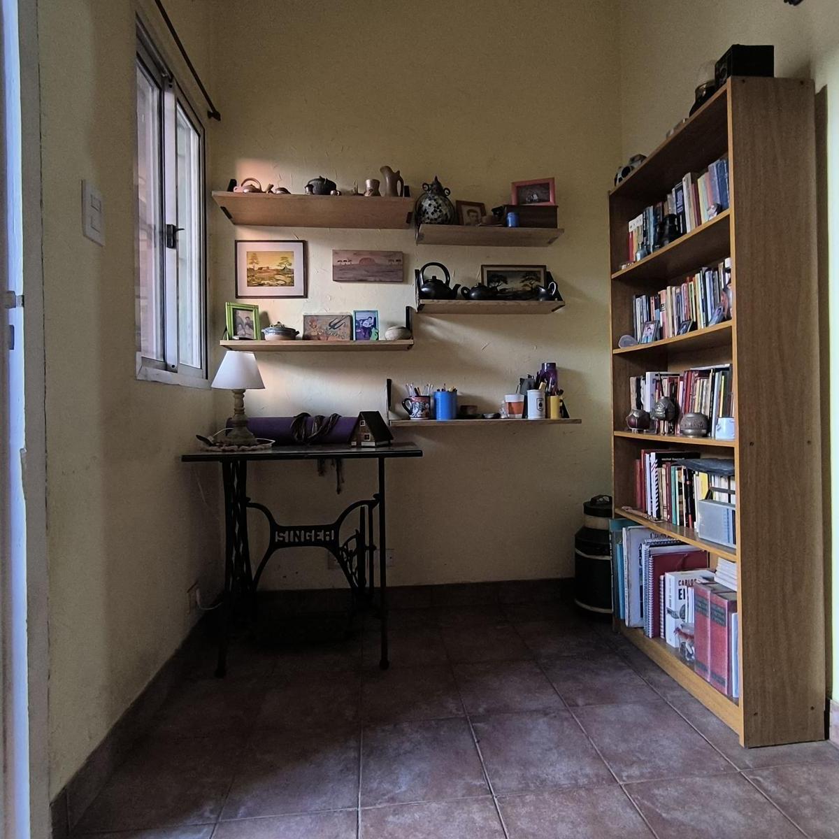 Venta/casa/5 - Amb/soldati/terraza/patio/cochera/permuta 3