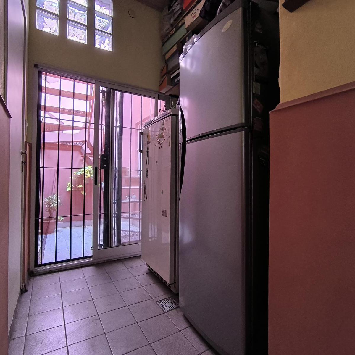 Venta/casa/5 - Amb/soldati/terraza/patio/cochera/permuta 2