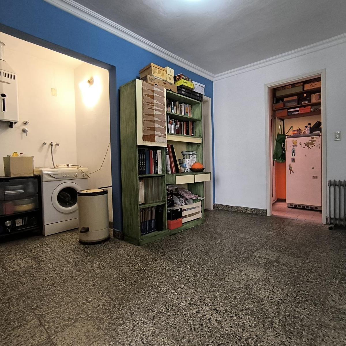Venta/casa/5 - Amb/soldati/terraza/patio/cochera/permuta 5