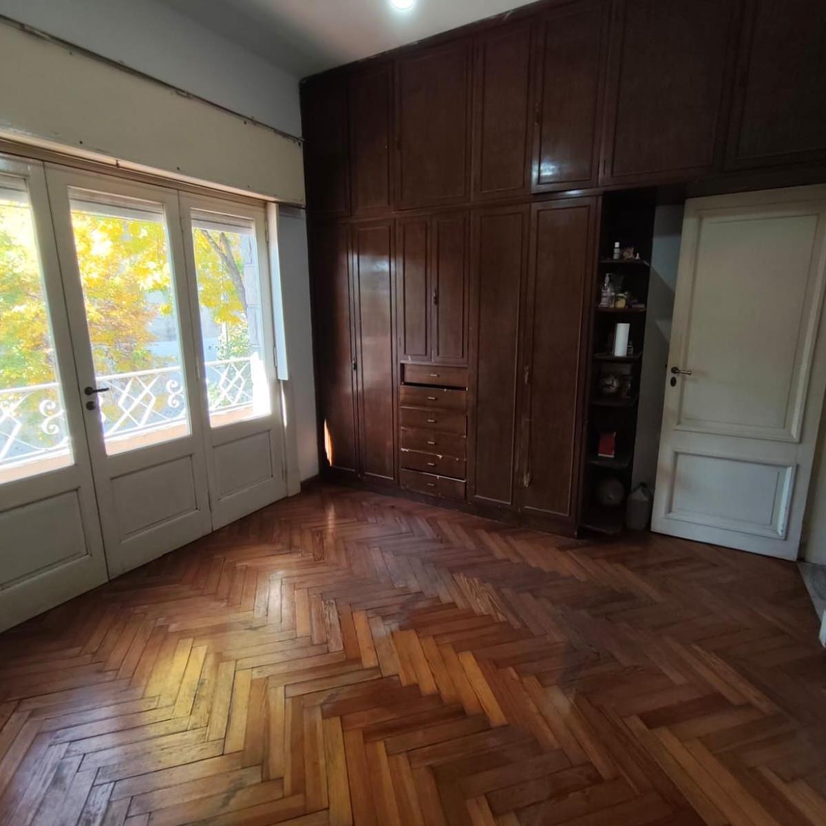 Venta/casa/6 Amb/lote Propio/pompeya/permuta 4