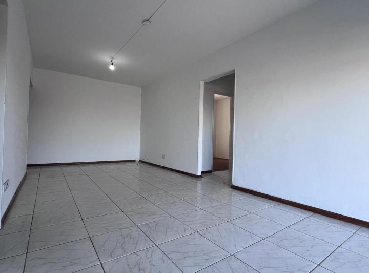 Venta departamento 3 ambientes con Balcón y comedor diario luminoso Parque chacabuco 5