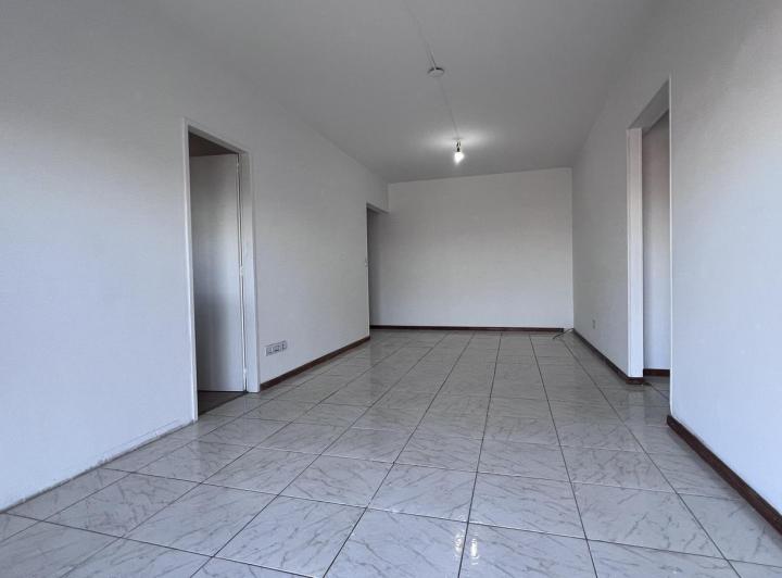 Venta departamento 3 ambientes con Balcón y comedor diario luminoso Parque chacabuco 5