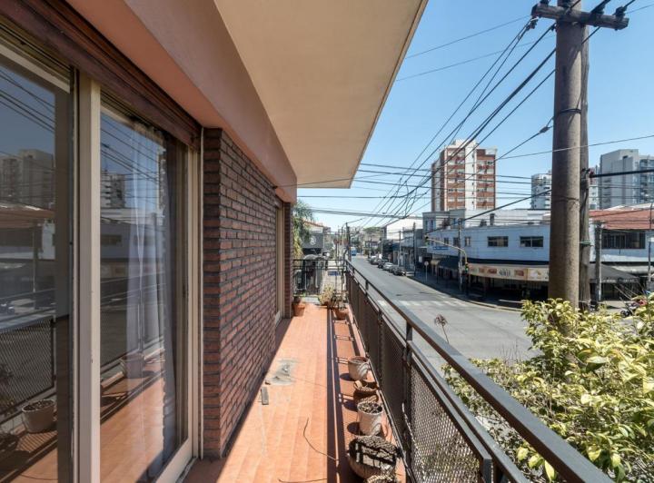 VENTA DEPARTAMENTO 3 AMBIENTES BALCON COCHERA SAN JUSTO CTRO 4