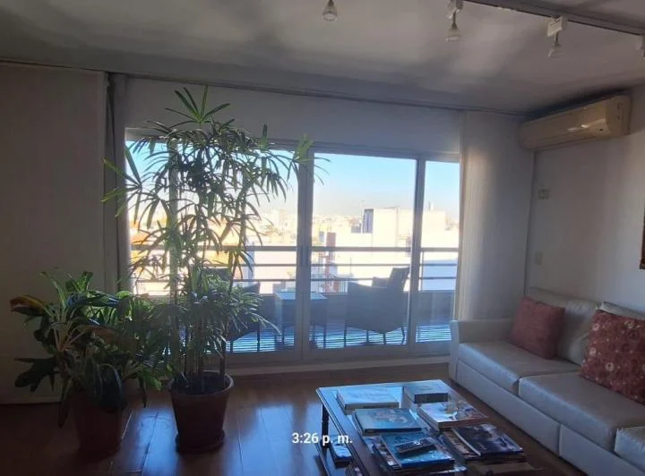 Departamento 4 ambientes con dependencia en  Villa Urquiza R 1