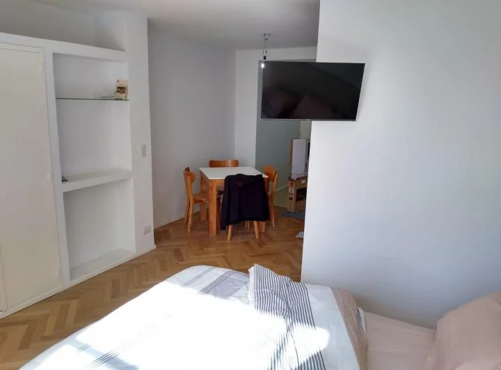 Alquiler Departamento Balvanera Monoambiente Luminoso Amueblado o Sin Muebles 4