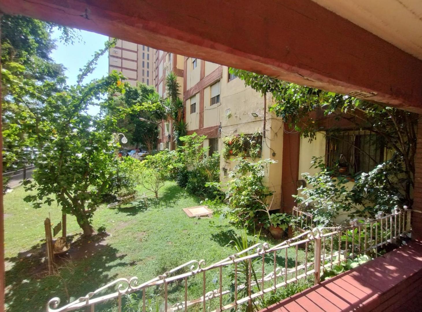 Venta Luminoso Departamento 4 ambientes 3 dormitorios en Avellaneda