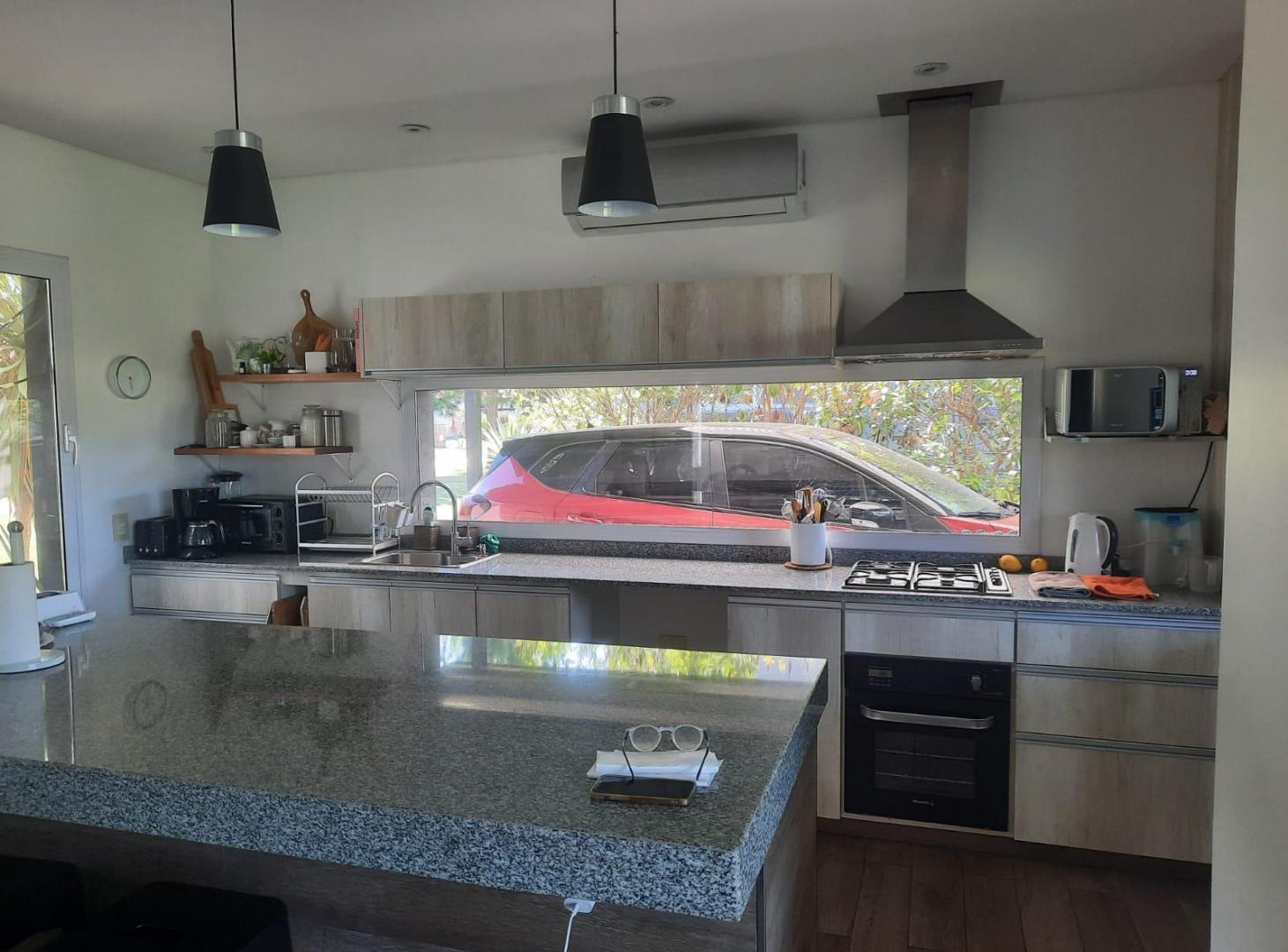 Foto de VENTA - CASA - CARLOS KEEN, imagen 3
