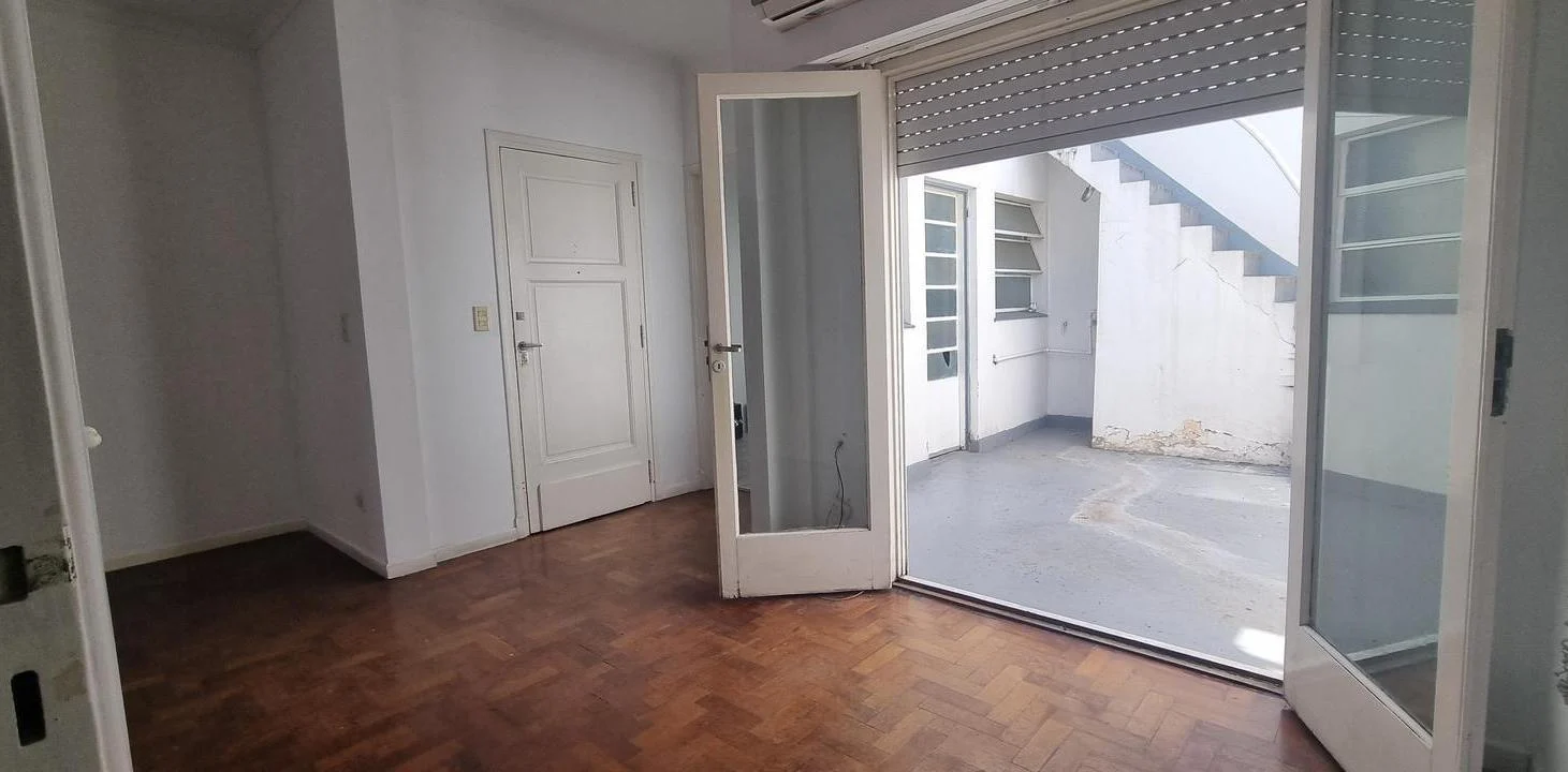 Foto de PH 5 Amb con Patio Terraza y Balcon ideal uso comercial Apto CREDITO, imagen 5