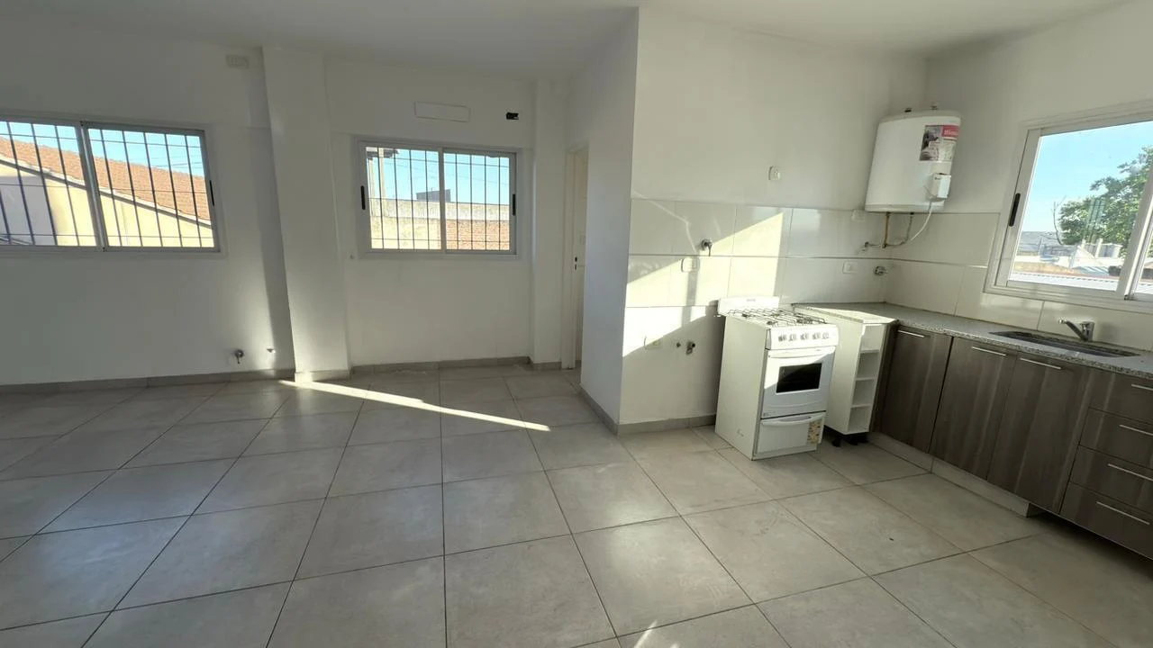 Venta - Departamento - 2 ambientes - San Justo - a estrenar - luminoso - amplio - ascensor