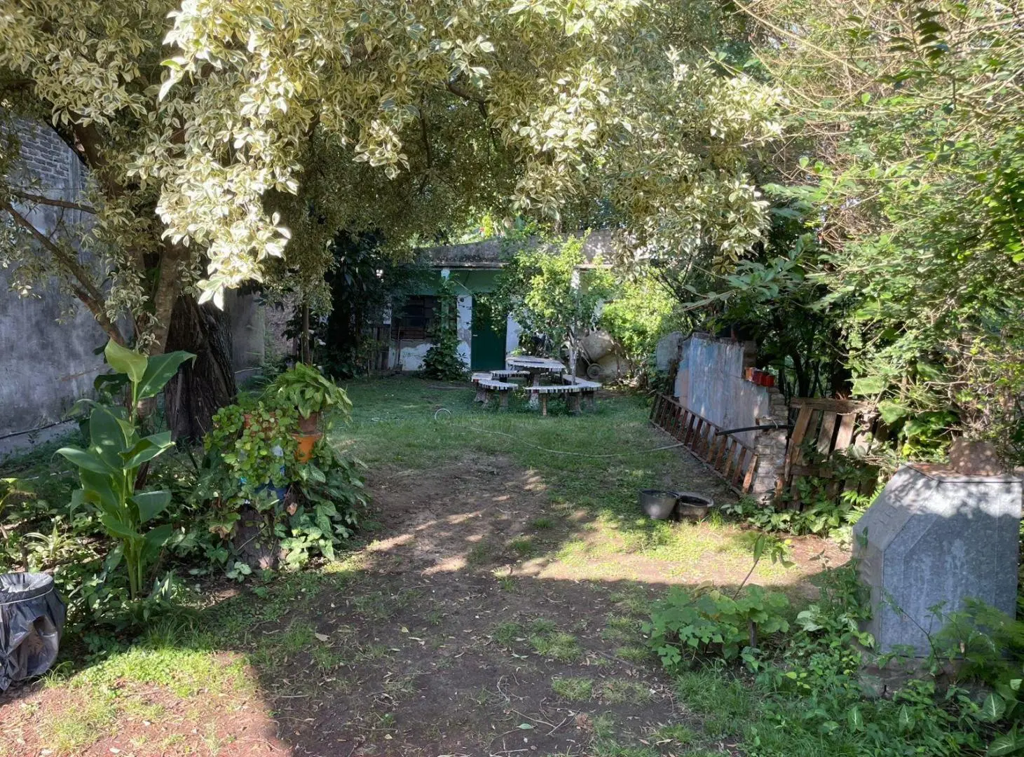 VENTA Casa 3 ambientes con Gran terraza y Jardin 2