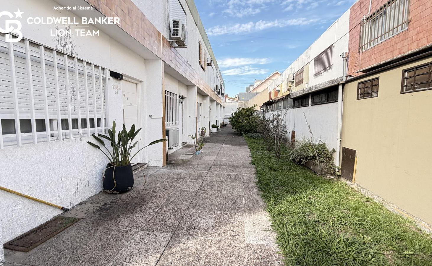 Venta dúplex 3 amb con cochera zona Don Bosco Ramos Mejia