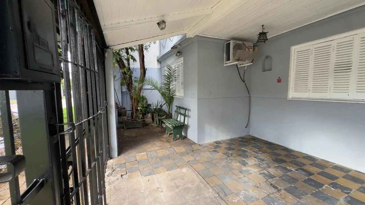 Venta Casa Caseros patio parrilla terraza 4