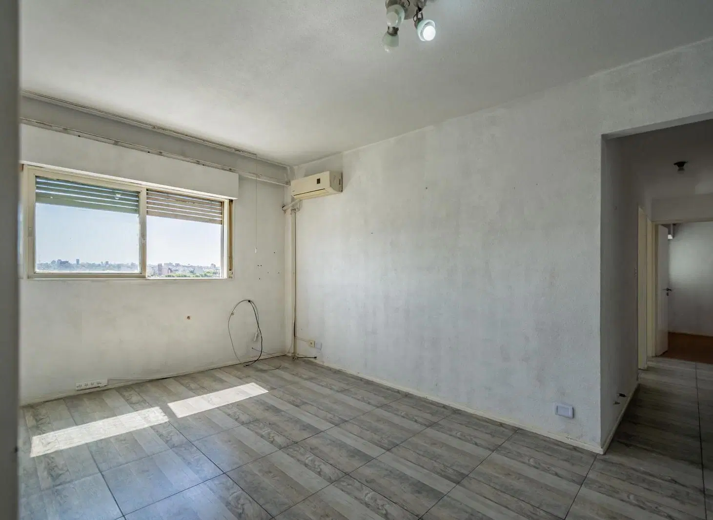 Venta - Departamento - 4 Ambientes - Luminoso - Villa Luro - Apto Credito 4