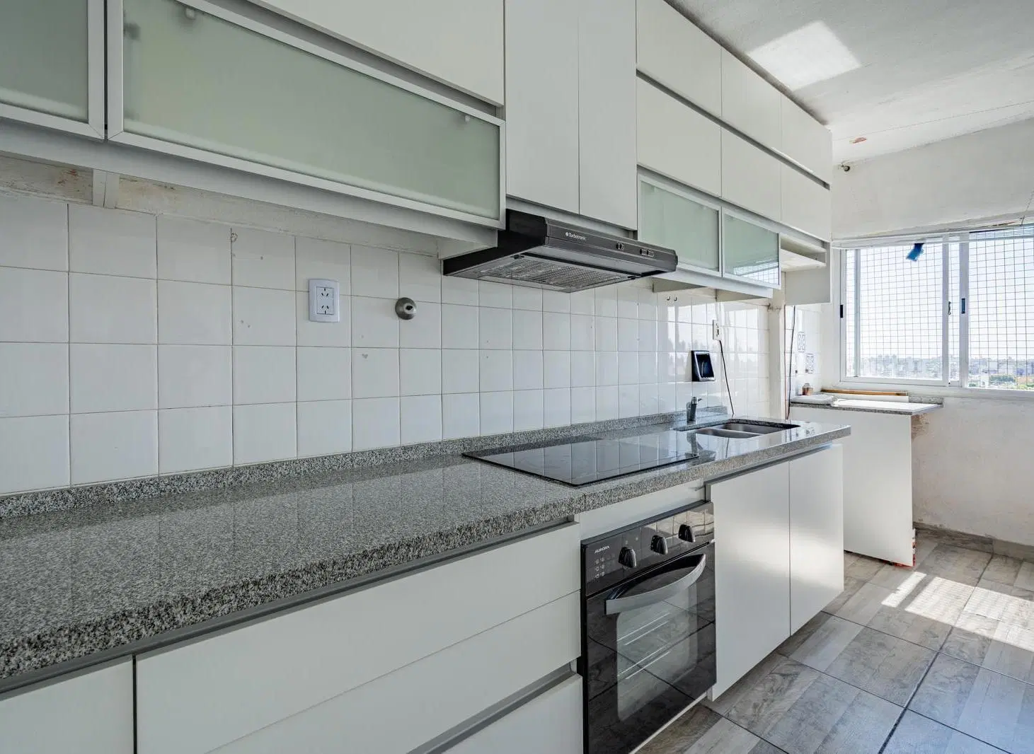 Venta - Departamento - 4 Ambientes - Luminoso - Villa Luro - Apto Credito 5