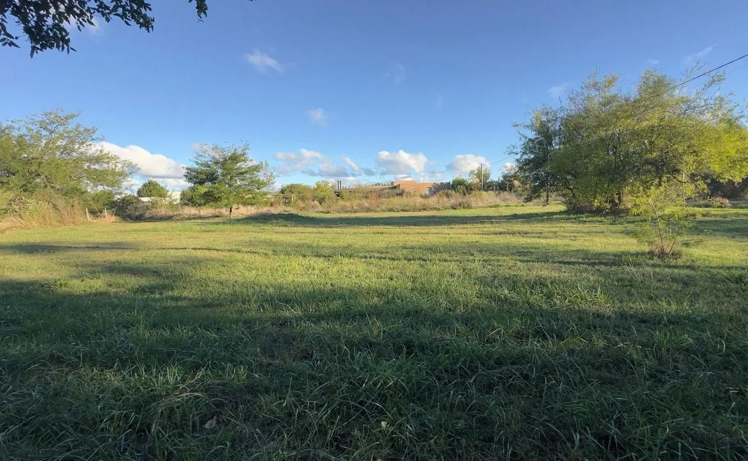 Venta Permuta Terreno Mercedes provincia de Buenos Aires Barrio Las Palmas 4