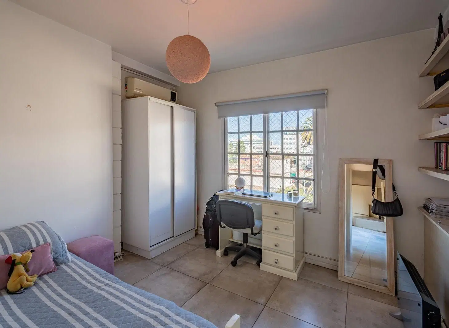 VENTA DPTO. 4 AMBIENTES C/ COCHERA EN RAMOS MEJIA - APTO PERMUTA 5