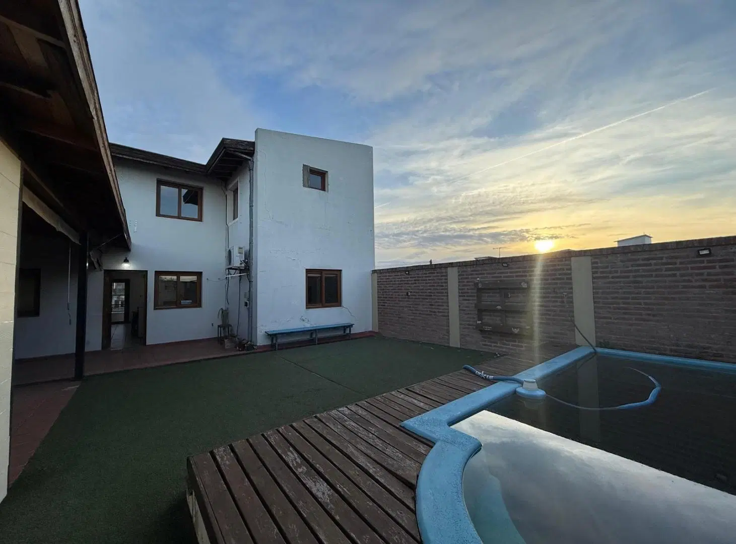 VENTA- PH- 5 AMBIENTES-PILETA-PARRILLA- GALERIA- CASA - 3 BAÑOS - CONSULTORIO 2